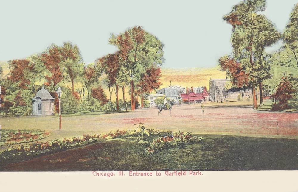 POSTCARD - CHICAGO -  GARFIELD PARK - ENTRANCE FROM INSIDE - HORSE AND RIDER - 1907