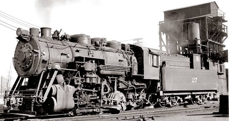 PHOTO - CHICAGO - TRAIN - CHICAGO WEST PULLMAN AND SOUTHERN - STEAM ENGINE 27 AND TENDER - CALUMET - 1952