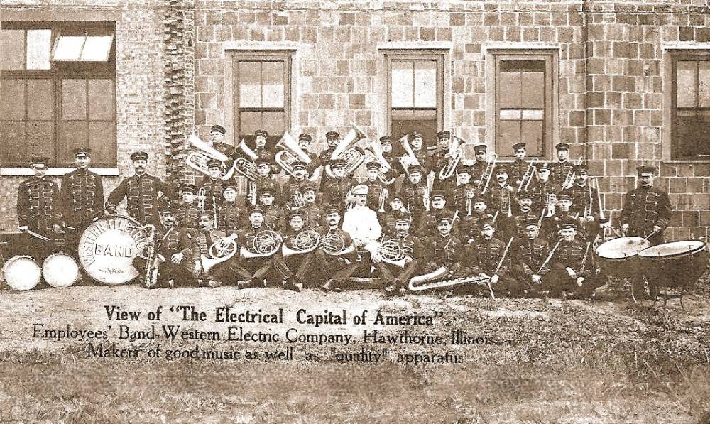 POSTCARD - CHICAGO - WESTERN ELECTRIC - EMPLOYEES' BAND - HAWTHORNE - ELECTRICAL CAPITAL OF AMERICA - c1910