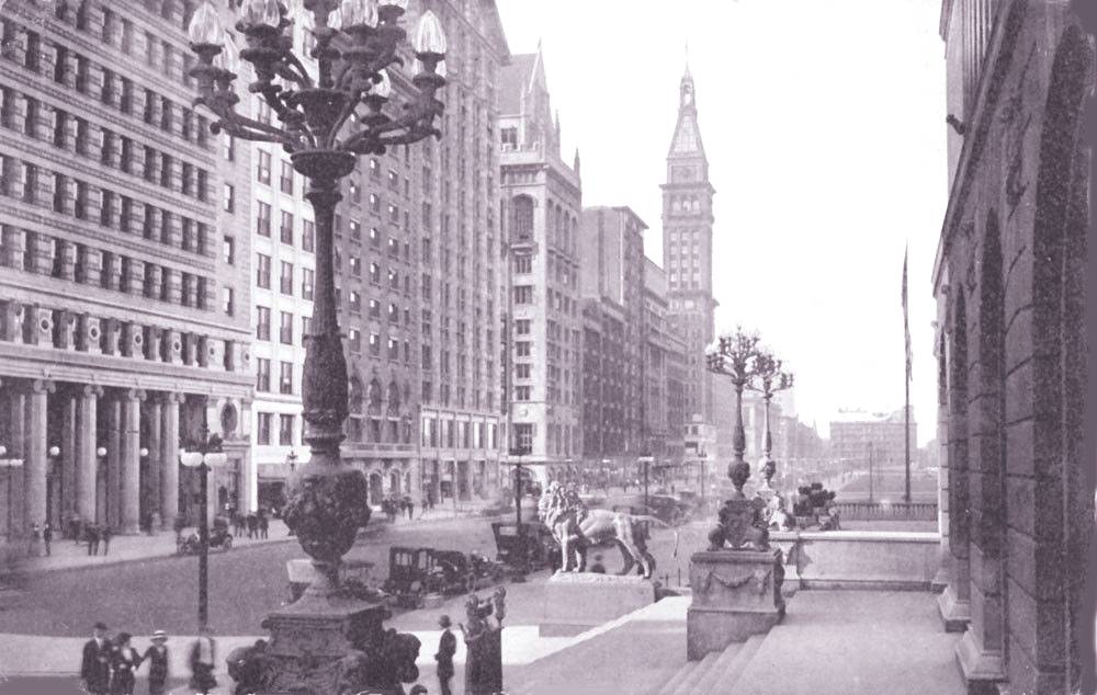 POSTCARD - CHICAGO - MICHIGAN AVE - LOOKING N FROM ART INSTITUTE - 1910s