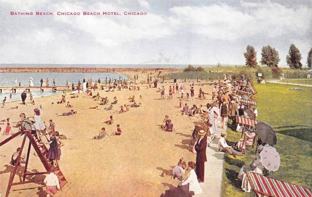POSTCARD - CHICAGO - BATHING BEACH - CHICAGO BEACH HOTEL - BIG CROWD - TINTED - NICE VERSION - c1910