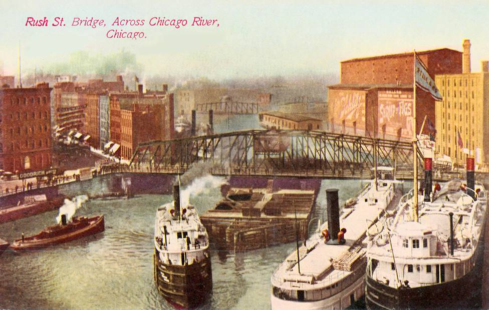 POSTCARD - CHICAGO - CHICAGO RIVER - RUSH STREET BRIDGE - AERIAL SHIPS - PEOPLE ON BRIDGE - c1910
