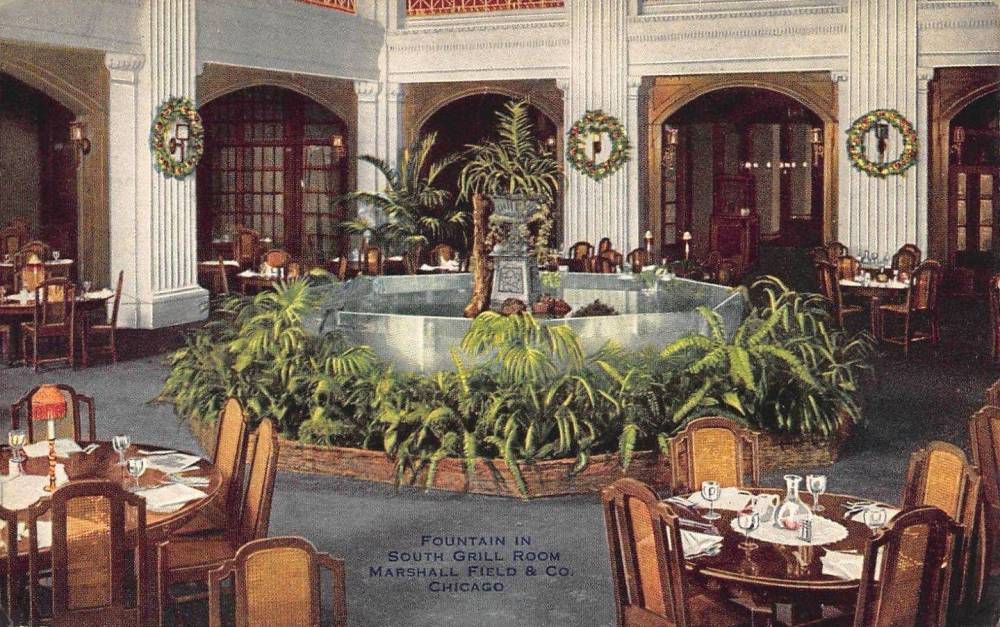 A POSTCARD - CHICAGO - MARSHALL FIELDS DEPARTMENT STORE - SOUTH GRILL ROOM - DECORATED FOR CHRISTMAS - TINTED - FINE VERSION - 1917