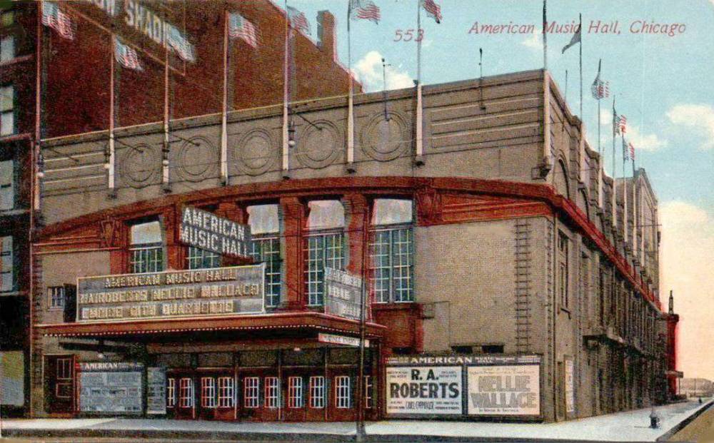 POSTCARD - CHICAGO - AMERICAN MUSIC HALL - VAUDEVILLE - THREE-QUARTER VIEW STREET LEVEL - ADDRESS UNKNOWN - TINTED - 1910s