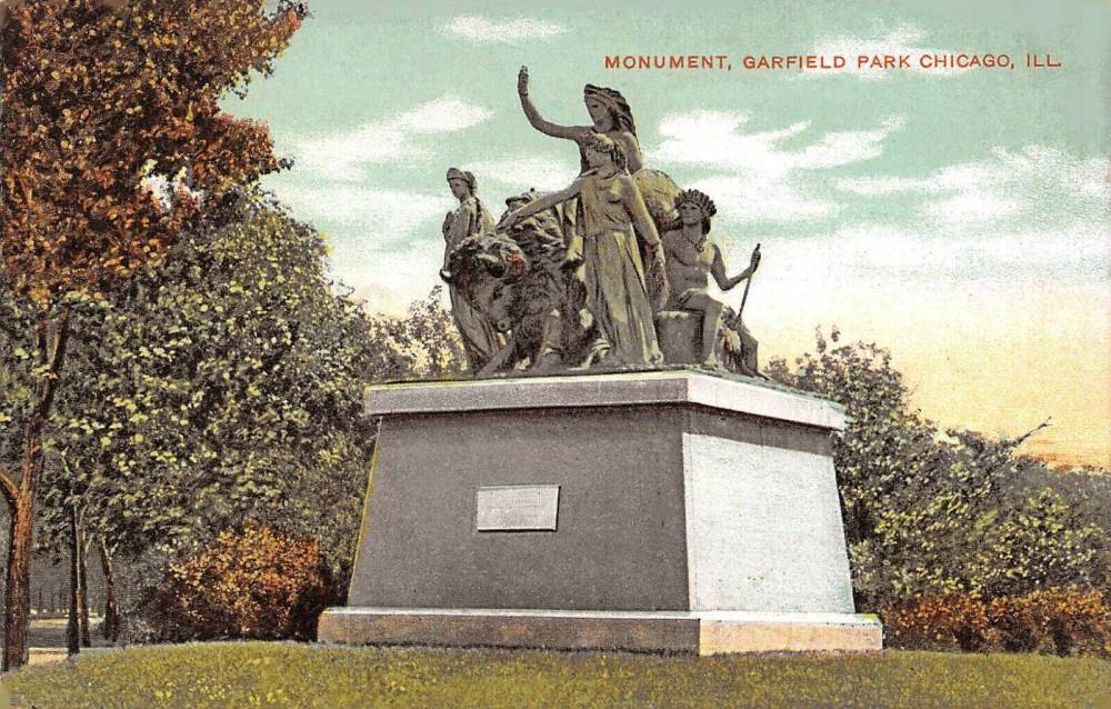 POSTCARD - CHICAGO - GARFIELD PARK - MONUMENT WITH LADY LIBERTY AND INDIANS AND BUFFALO - I IMAGINE THE INDIANS MIGHT HAVE SOME OBJECTIONS - TINTED - NICE VERSION - 1908